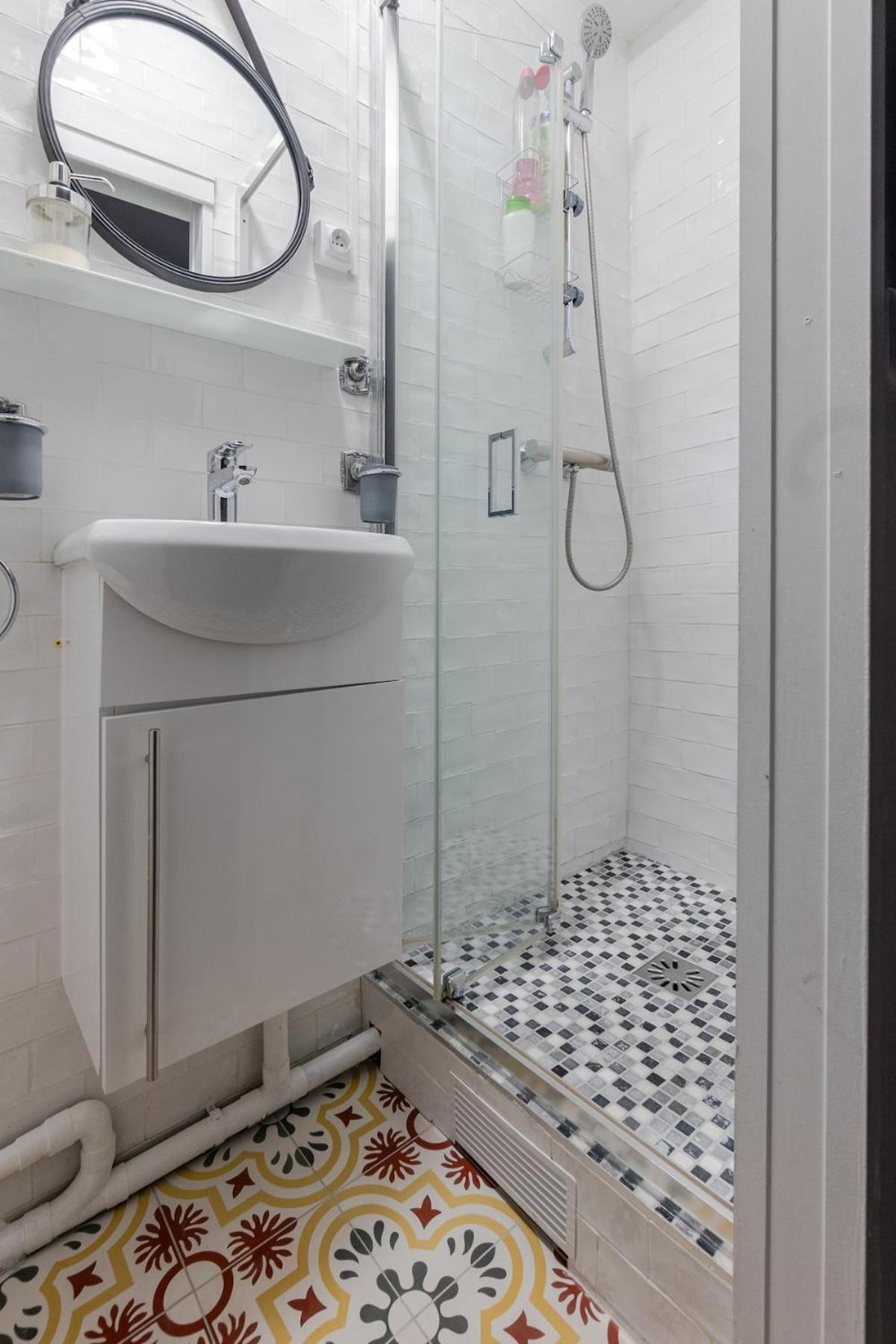 Studio Paris - Metro 7 Cadet - Quartier Faubourg-Montmartre Buitenkant foto